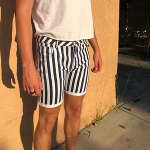 striped shorts